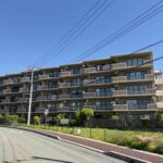 南向きの日当たりの良いマンション。