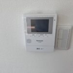 玄関インターフォンモニター