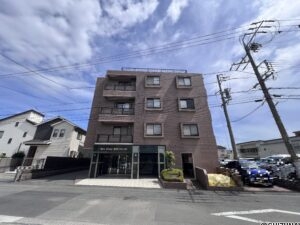 ネオステージ聖一色　2階　角部屋3LDKの画像