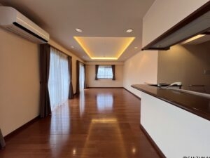 ネオステージ聖一色　2階　角部屋3LDKの物件画像