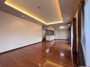 ネオステージ聖一色　2階　角部屋3LDKの画像