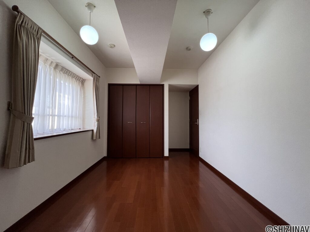 ネオステージ聖一色　2階　角部屋3LDKの画像