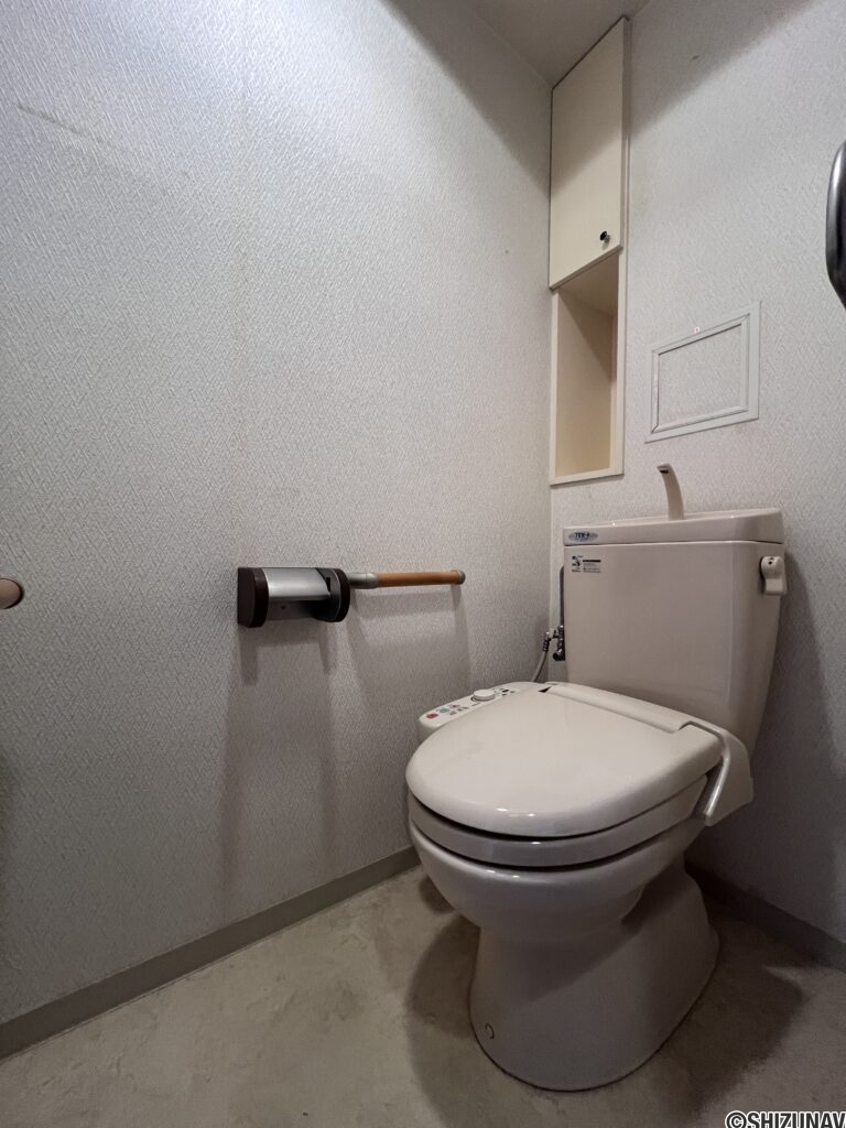 ネオステージ聖一色　2階　角部屋3LDKの画像