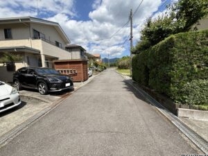 神山　前面道路1