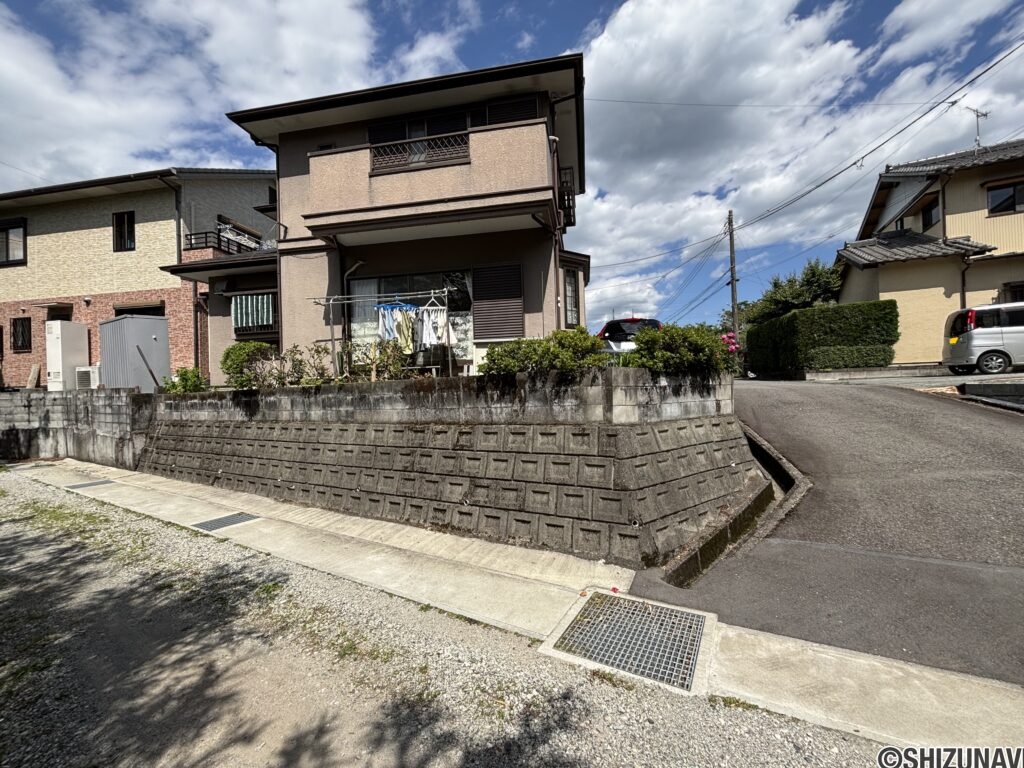 御殿場市神山　外観2