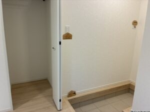 【玄関】