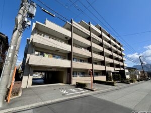 ウィスティリアコート川島田の物件画像