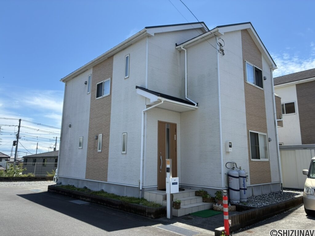 富士市入山瀬２丁目　中古住宅 「鷹岡小学校・鷹岡中学校」の画像