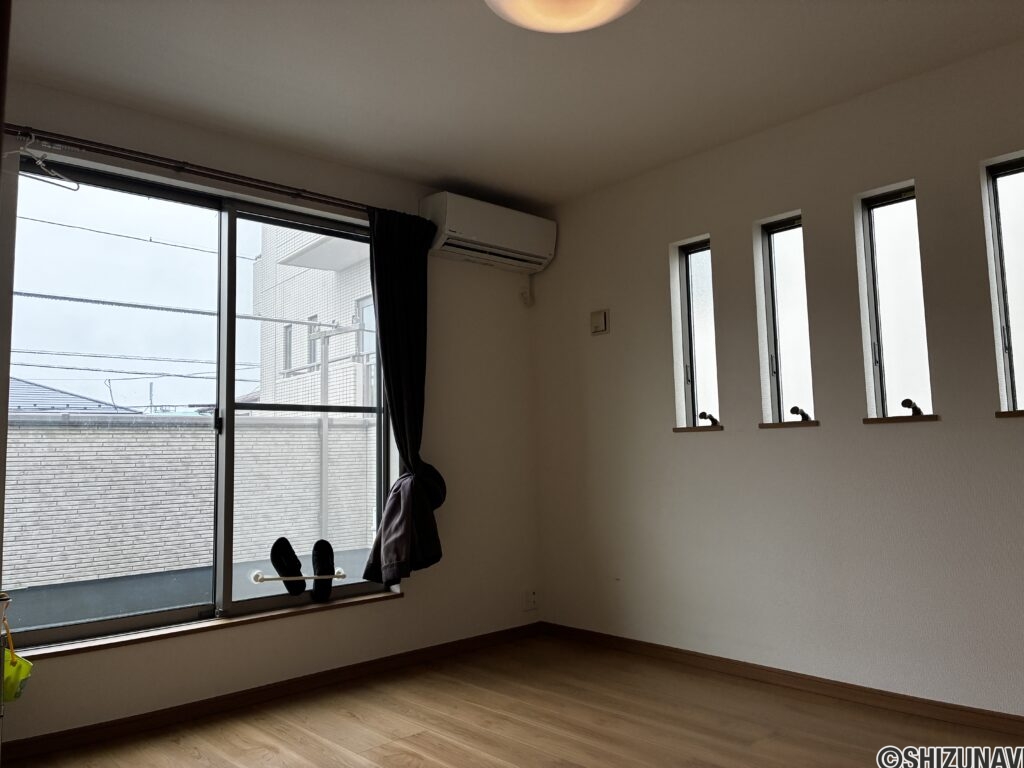 御殿場市川島田　4LDK　中古住宅の画像