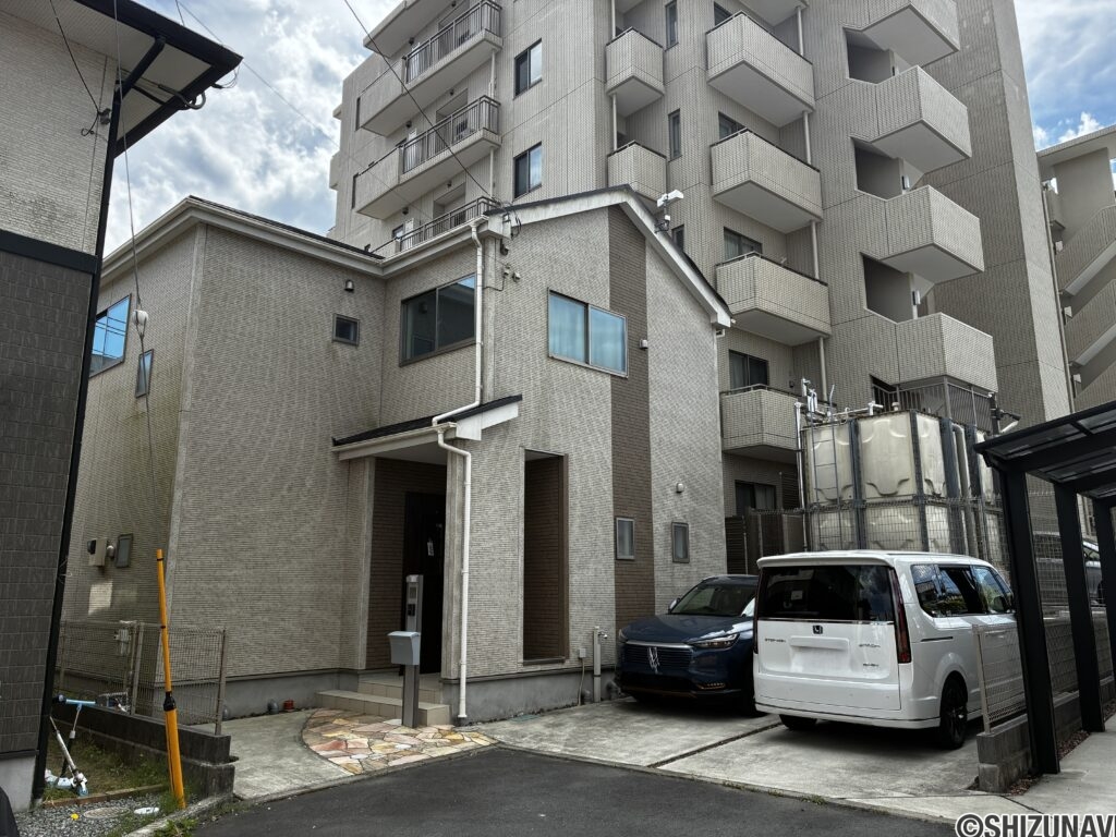 御殿場市川島田　4LDK　中古住宅の画像