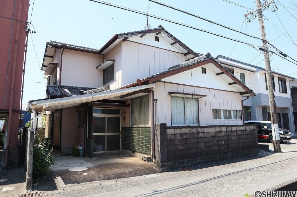 JR東海道線「富士川駅」まで徒歩圏内の富士市中之郷の住宅地の画像