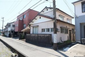 JR東海道線「富士川駅」まで徒歩圏内の富士市中之郷の住宅地の物件画像