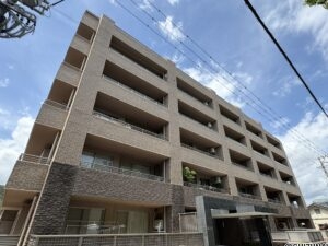 【仲介手数料不要】エストメール北安東206号室　4LDK（95.29㎡）2階角部屋全居室バルコニー付きの物件画像