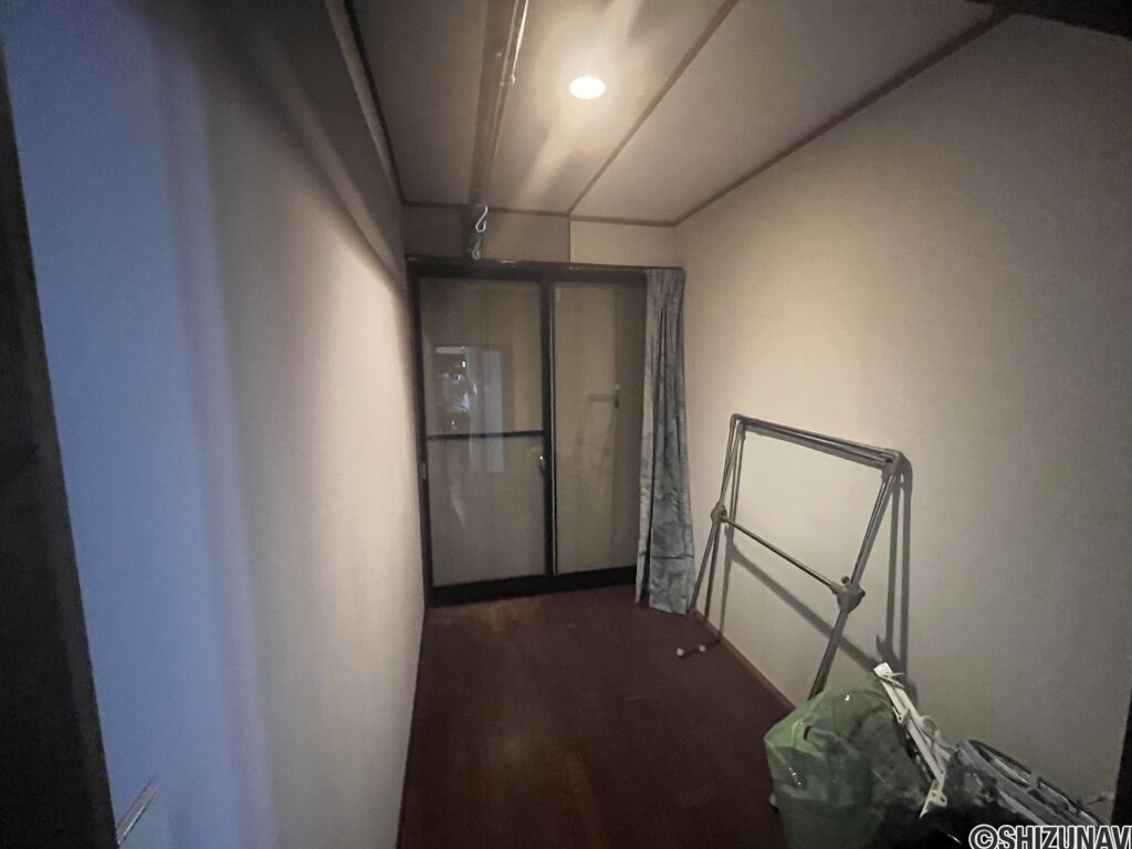 御殿場市新橋　中古住宅　御殿場市立御殿場小・御殿場市立御殿場中学区の画像