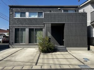 葵区辰起町　2022年築　築浅のセキスイハイム施工の戸建の物件画像