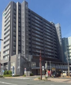 マンション外観 別角度です。