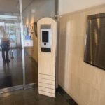 マンションエントランス  オートロックです。