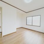 富士宮市淀師2階南西側6帖洋室別角度