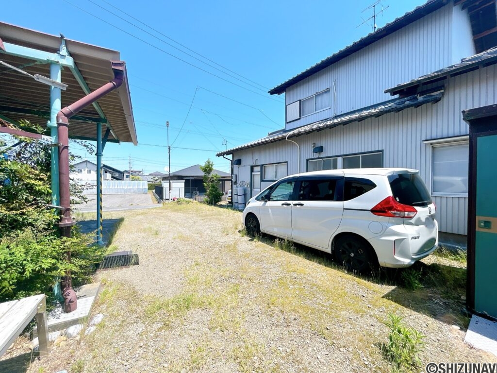 カチタス　井口　駐車場