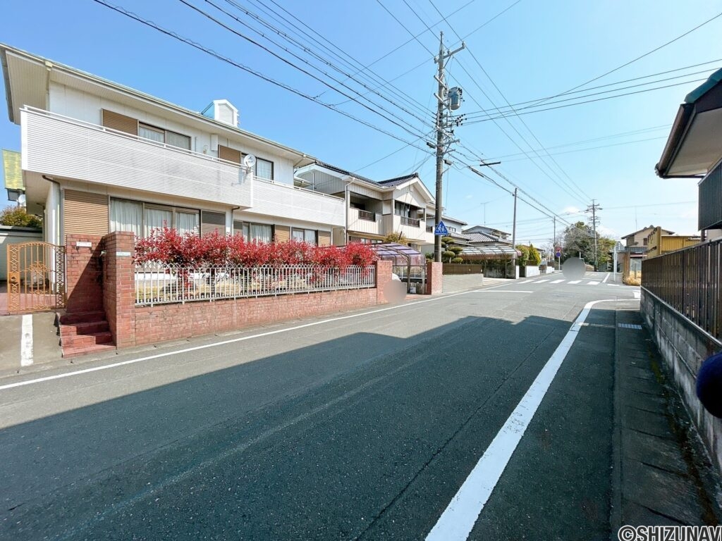 【前面道路】