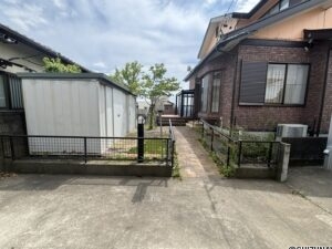 玄関アプローチ