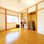 【2階西側洋室9帖】