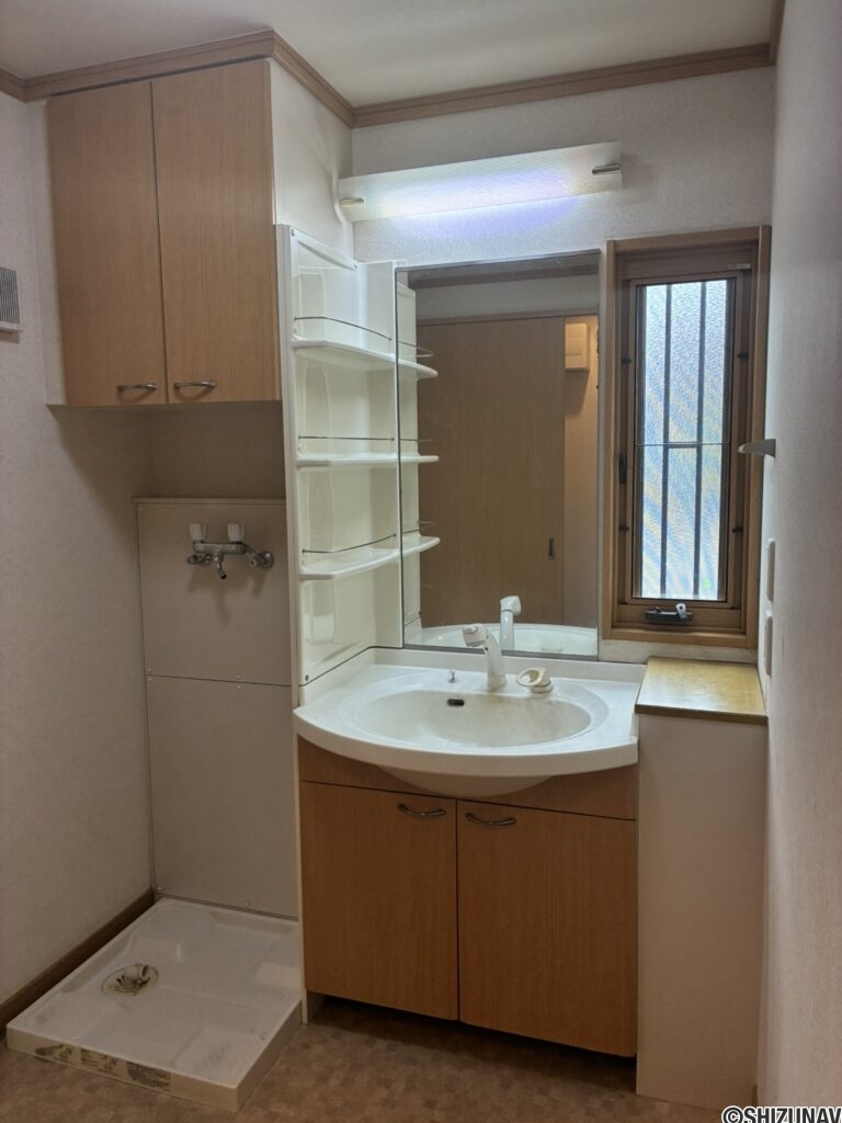 富士市中丸　ミオーレ　中古