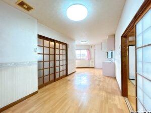 【リビング】別角度　2階