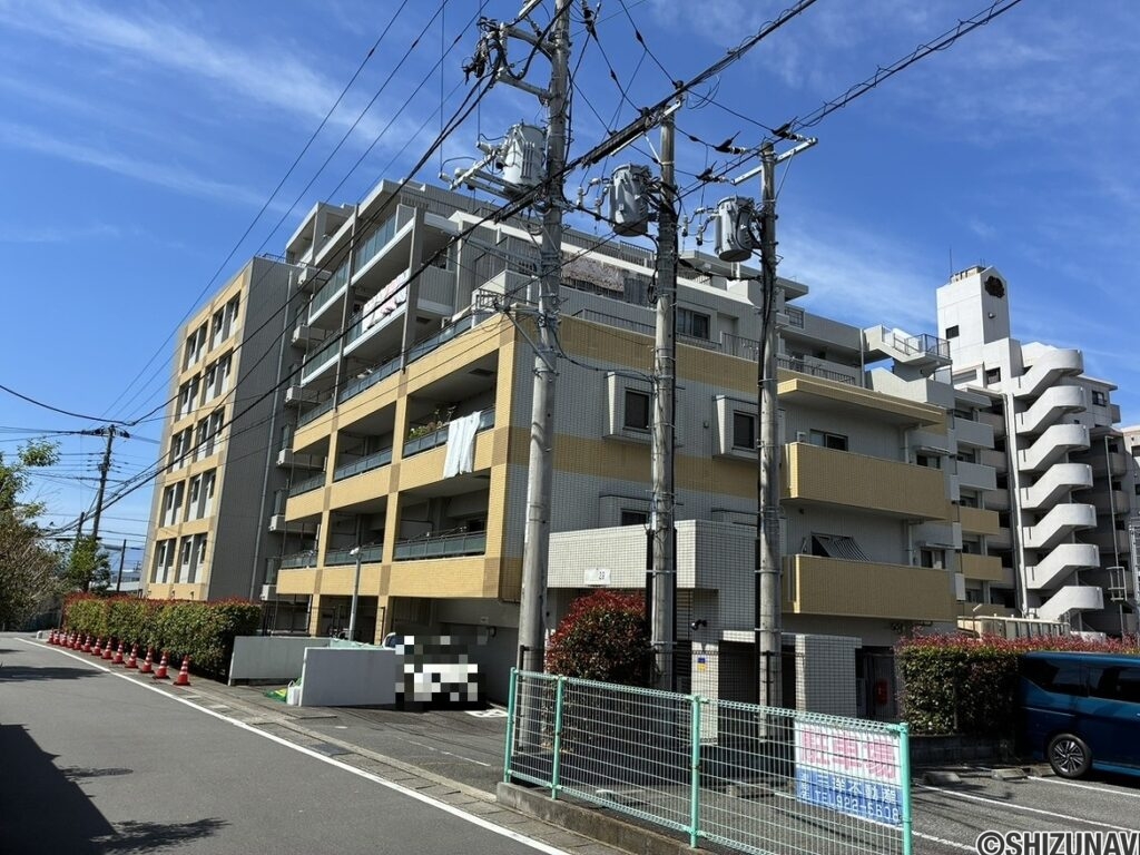 沼津市岡一色　シャリエ沼津607号室　外観