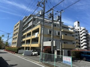 沼津市岡一色　シャリエ沼津607号室　外観