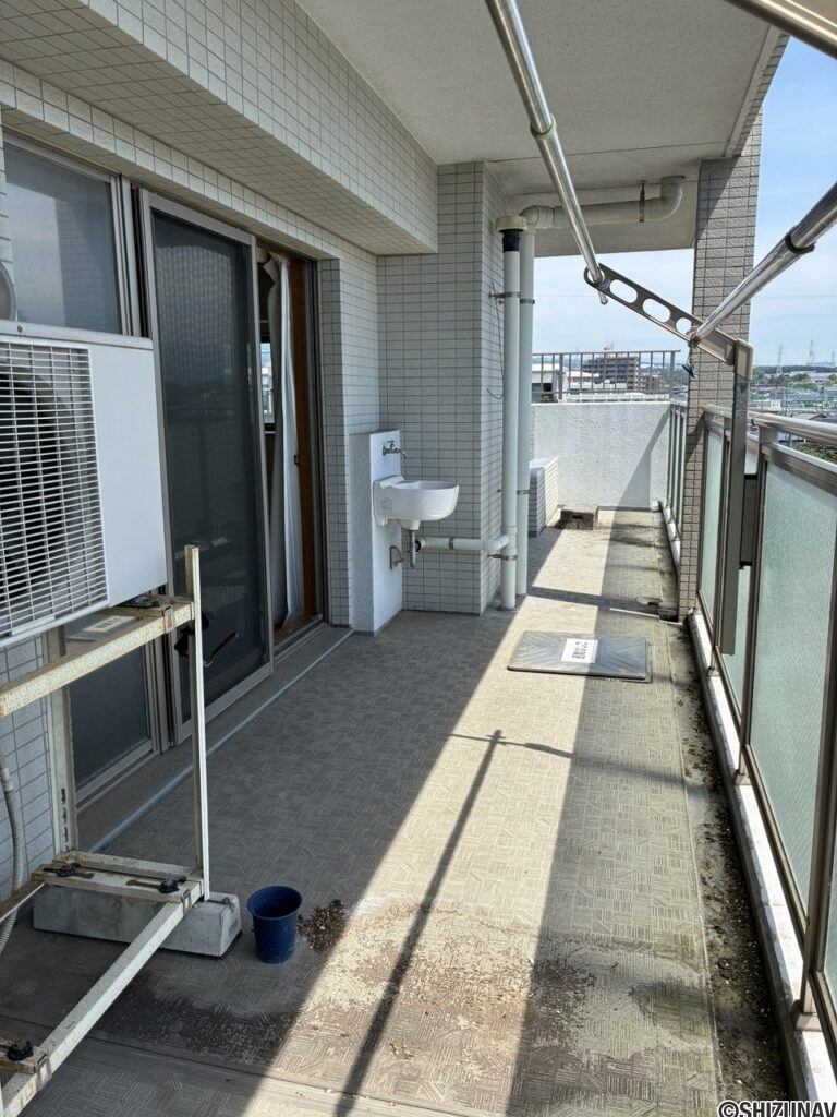 沼津市岡一色　シャリエ沼津607号室　内観