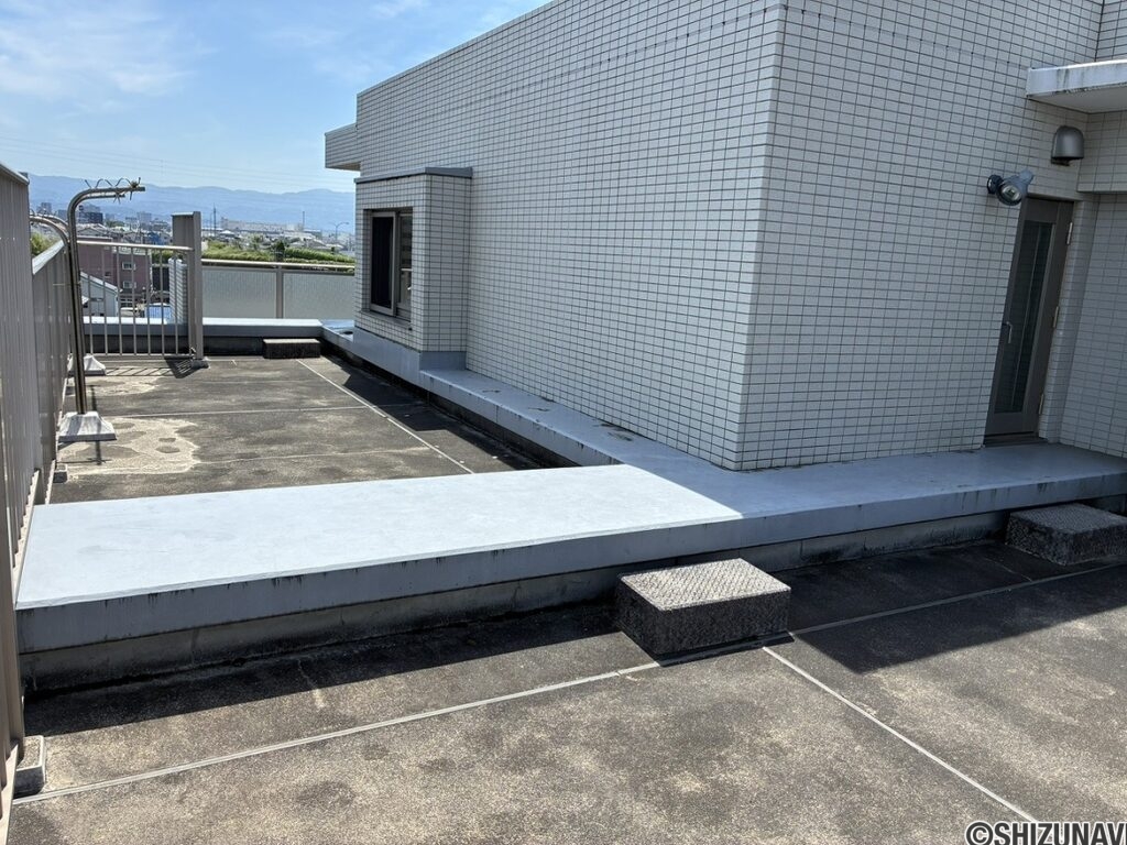 沼津市岡一色　シャリエ沼津607号室　内観
