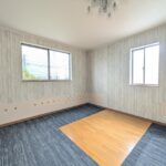 【2階洋室①】最も広い居室です。主寝室にどうでしょうか？