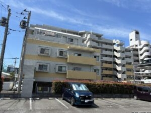 沼津市岡一色　シャリエ沼津607号室　外観