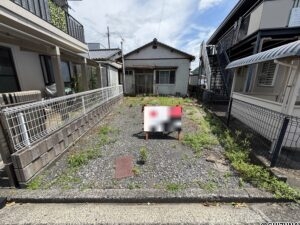 南西側正面