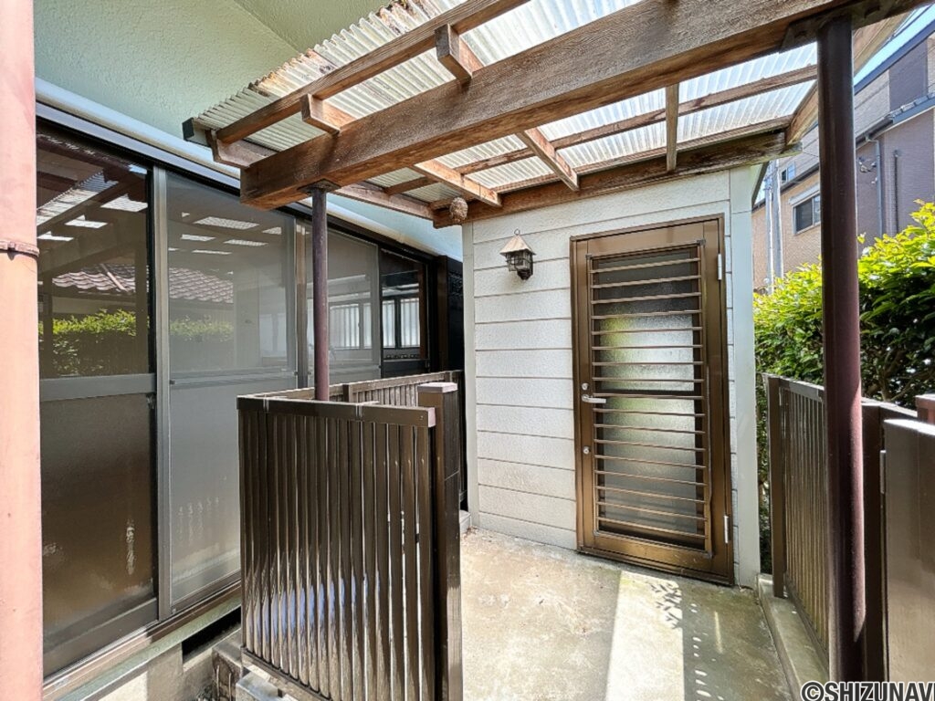 富士宮市山本【小屋】外観
