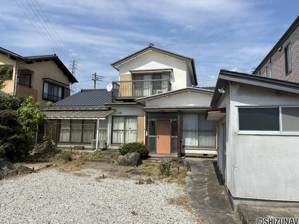 富士市天間　中古住宅　外観