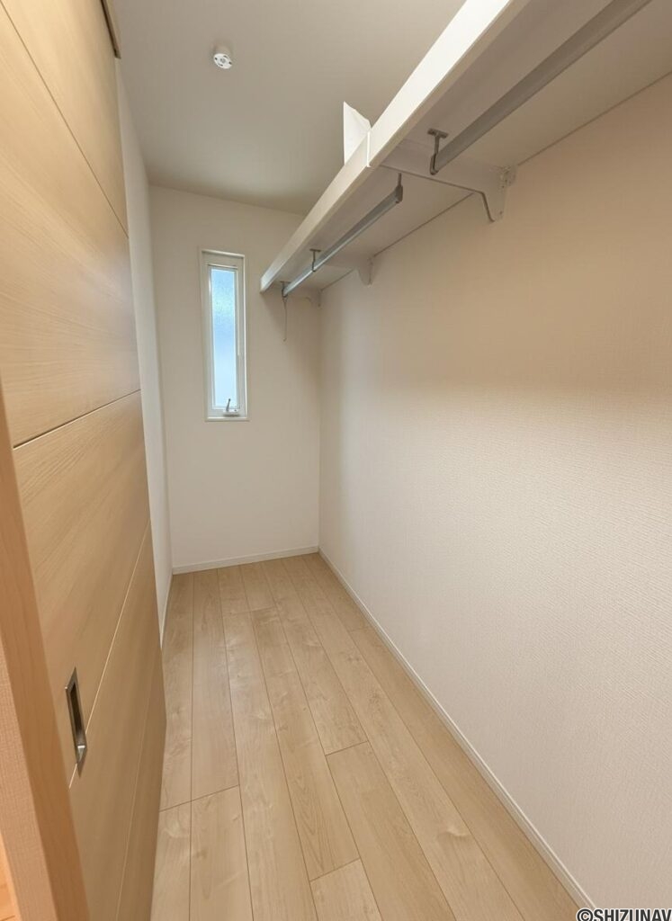 磐田市見付　ブリックタウン内　セキスイハイムの中古住宅の画像