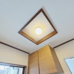 今泉玄関上のライトです。