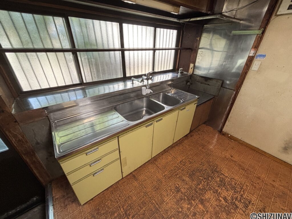 富士市宮島　戸建　内観