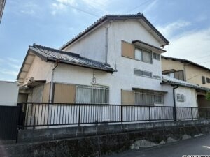 富士市天間　中古住宅　外観