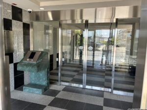 沼津市岡一色　シャリエ沼津607号室　外観