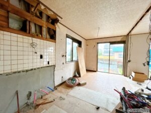【リフォーム中/ダイニングキッチン】（9/26）別角度