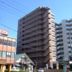 ウィスティリア三園　外観2