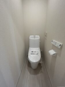 駿河区　新築　トイレ