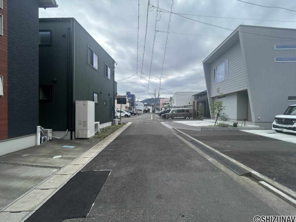 駿河区　新築　前面道路