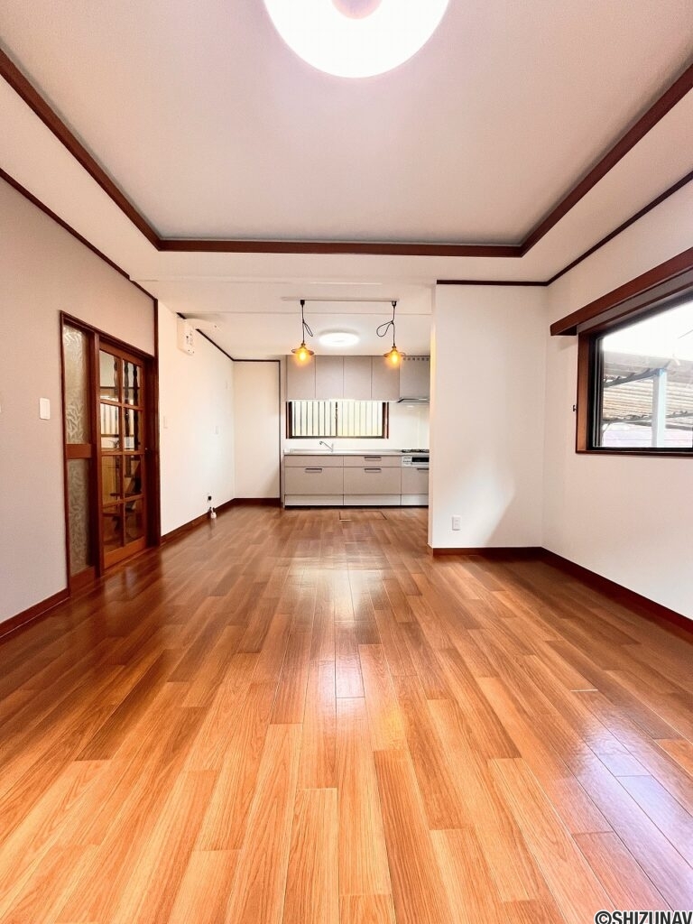 清水町徳倉　内外装リフォーム済　中古住宅の画像