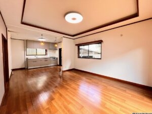 清水町徳倉　内外装リフォーム済　中古住宅の画像