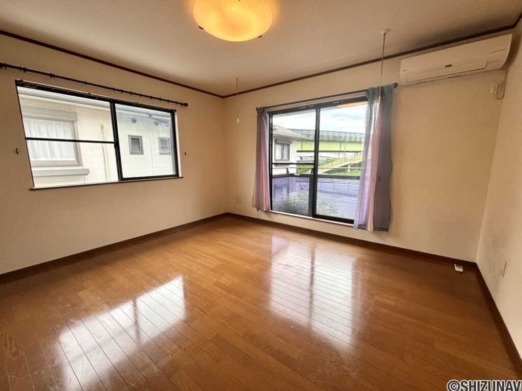 【スズキハウス施工】　浜松市中央区安新町　中古戸建の画像
