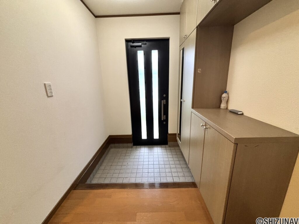【スズキハウス施工】　浜松市中央区安新町　中古戸建の画像